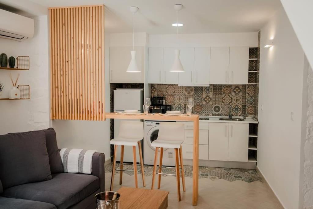 Compleet En Modern Appartement In Het Authentieke Stadshart Вильяхойоса Экстерьер фото